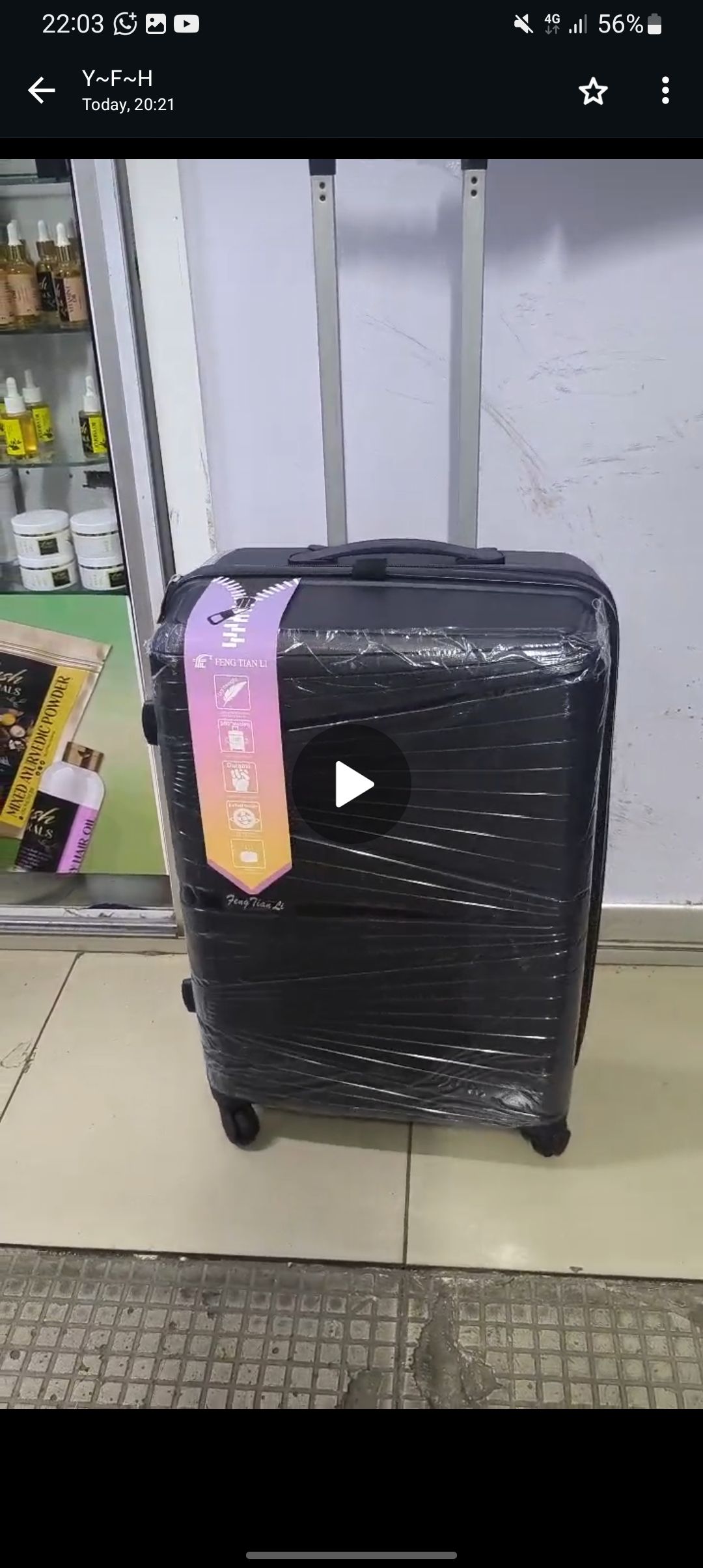 Medium size suitcase available,Size : 69cm