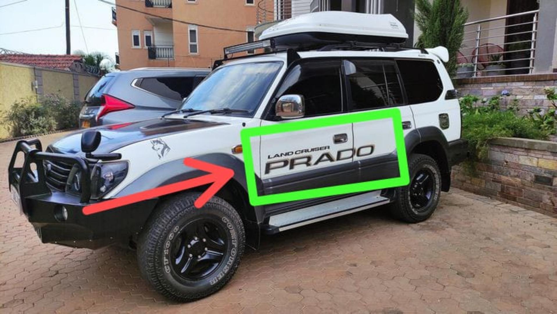 landcruiser prado waistline vinyl wraps