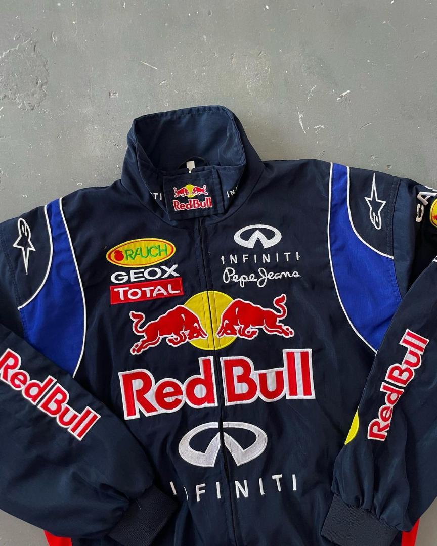 Red Bull Racing Team Jacket – Premium F1 Motorsport Edition