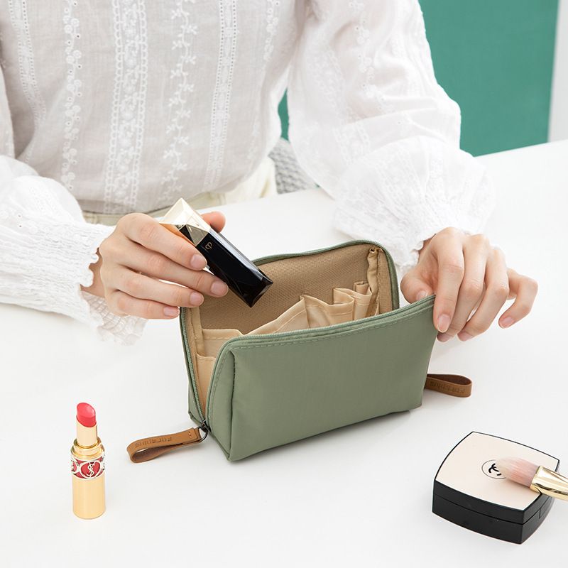 1pc Small Makeup Bag For Purse Portable Waterproof Cosmetic Bag Lipstick Bag Travel Makeup Pouch For Girls Women