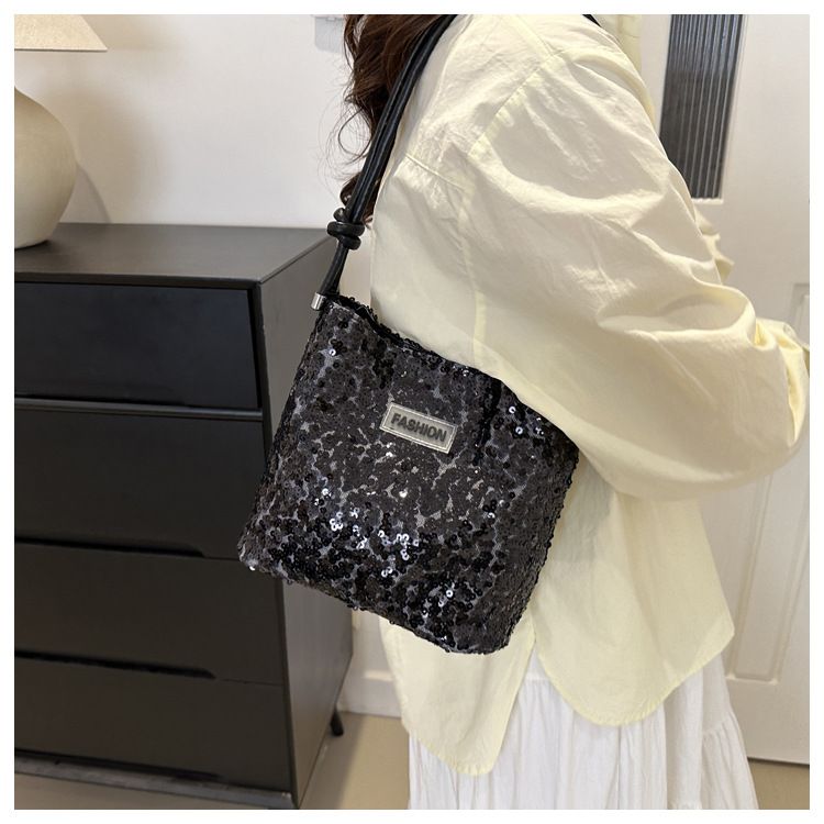 Luxury Tote Handbag Ladies High Quality Satchel Sparkling Armpit Purse Designer Fashion Shoulder Bags French Shinny Underarm Bag