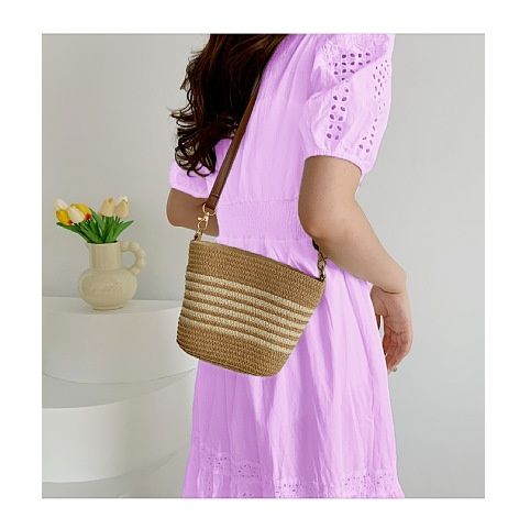 Summer Straw Shoulder Bags Drawstring Women's Straw Bucket Bag Purse Raffia Woven Straw Handbags Casual Tote Beach Crossbody Bag B0118