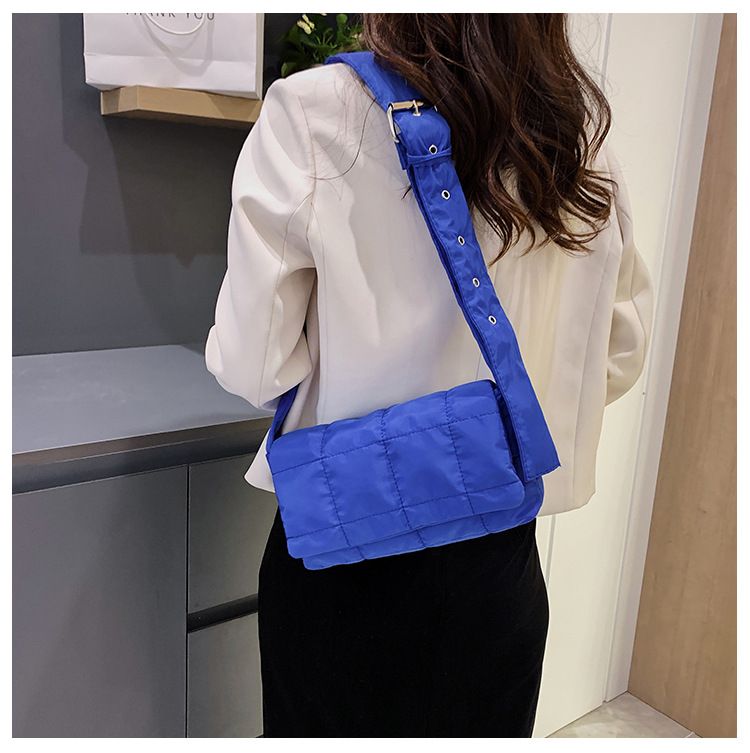 New Fashion Trend Handbags Chain Tote Bag Soft Leather Large Capacity Commuter Shoulder Diagonal Diamond Underarm Ba
