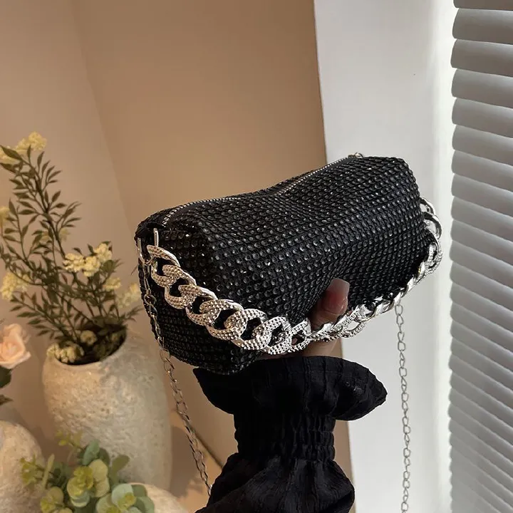 Lawaia Rhinestone Bag Side Bag Crossbody Blingbling Rhinestone Purses for Women Sparkly Silver Clutch Black Purse B0285