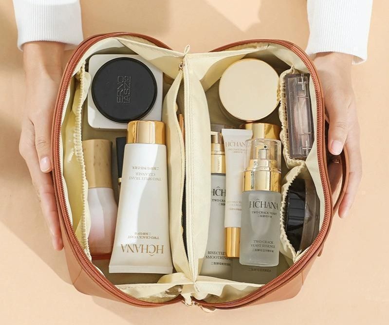 Luxury Women's Travel Makeup Bag Cosmetic Organizer Pouch, Fashion Zip Storage Case festival Gift for Ladies B0525