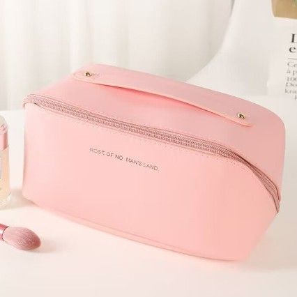 Luxury Women's Travel Makeup Bag Cosmetic Organizer Pouch, Fashion Zip Storage Case festival Gift for Ladies B0525