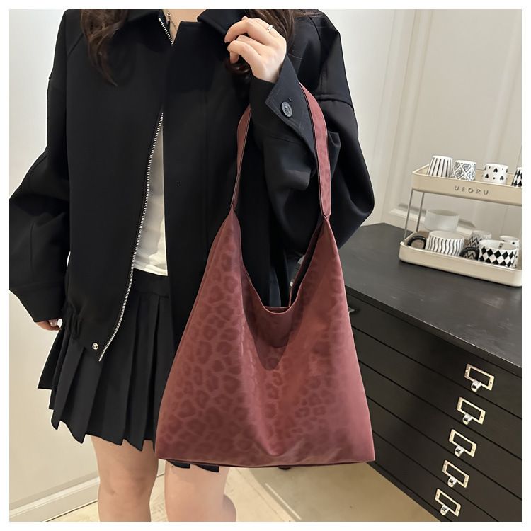 Vintage Soft PU Leather Ladies Shoulder Bag Commuter Large Handbag Women's Versatile Tote Underarm Bag 2pcs B0740