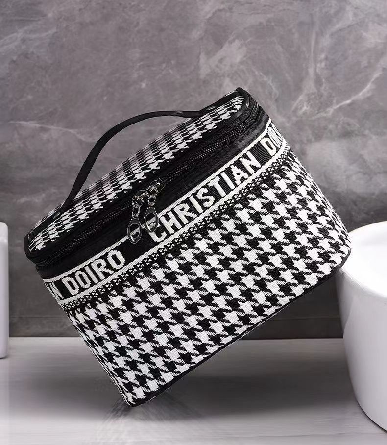 Thousand Bird Grid Cosmetic Bag Female Large Capacity Portable New Travel Waterproof Handheld Large Storage Bag Wash Bag B0506