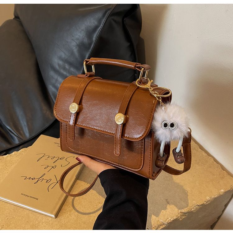 Retro Women Shoulder Bag Fashionable Crossbody Bags for Women Mobile Phone Bag Designer Bags Purse and Handbags B0107