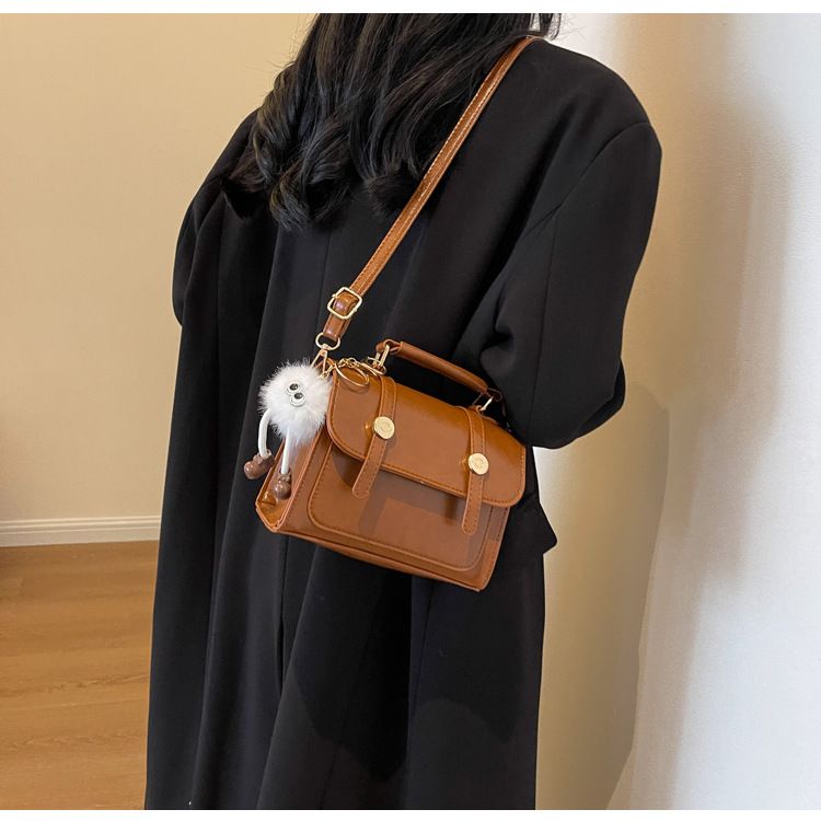 Retro Women Shoulder Bag Fashionable Crossbody Bags for Women Mobile Phone Bag Designer Bags Purse and Handbags B0107