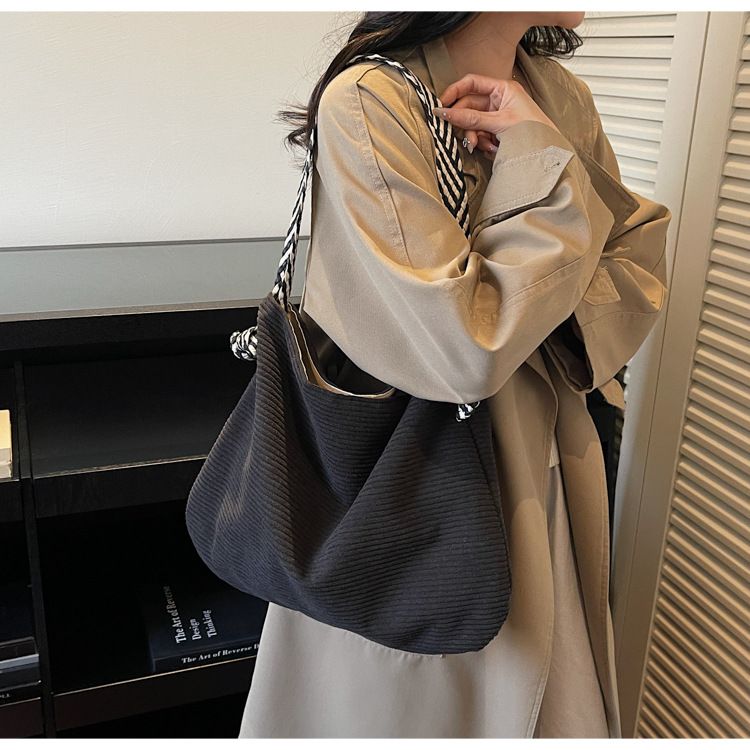 Fashionable Simple Corduroy Tote Bag Casual Versatile Commuting Women's Handbag Large Capacity Shopping Bag Soft Material B0233