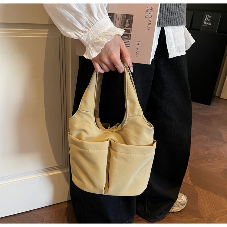 Large Capacity Tote Bags Nylon Design 2026 New Fashion Bags for Women High Quality Sewing Thread Solid Color Shoulder Bags B0235