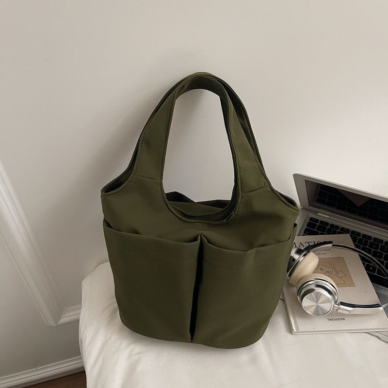 Large Capacity Tote Bags Nylon Design 2026 New Fashion Bags for Women High Quality Sewing Thread Solid Color Shoulder Bags B0235