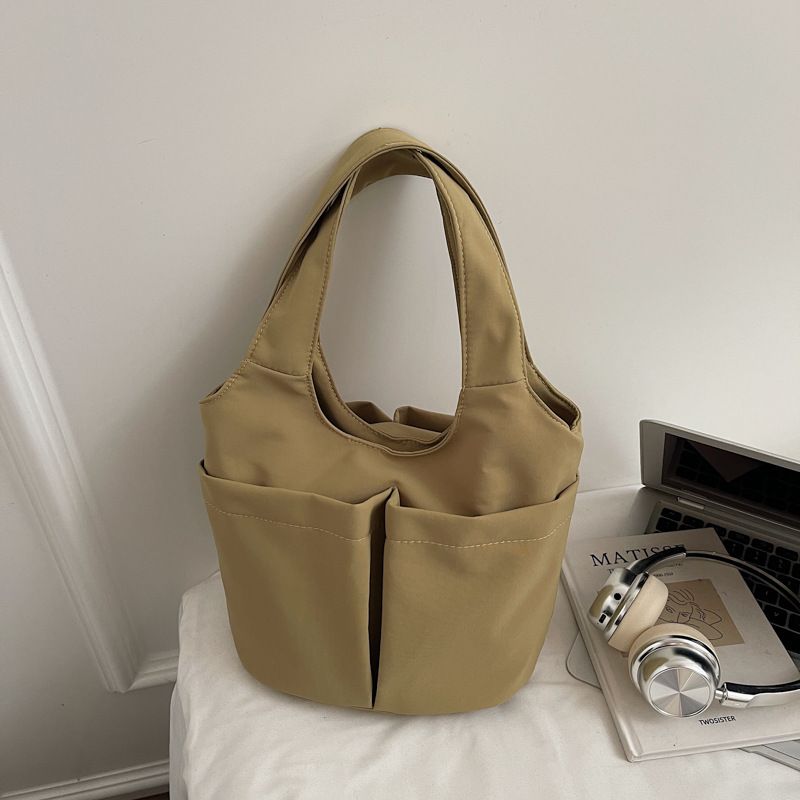 Large Capacity Tote Bags Nylon Design 2026 New Fashion Bags for Women High Quality Sewing Thread Solid Color Shoulder Bags B0235