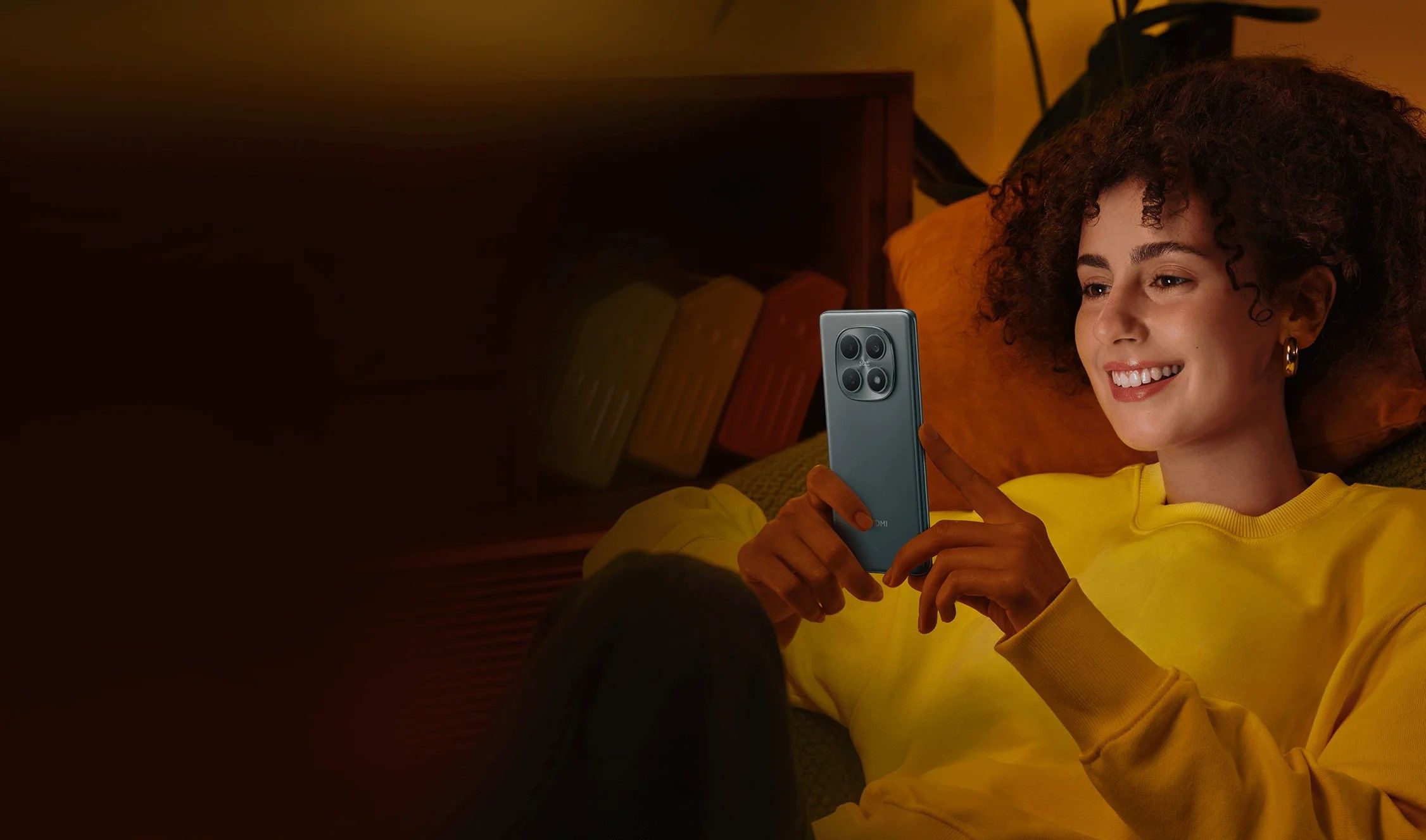 Redmi Note 15 Smartphone Display 6.77" AMOLED display 120Hz - 8GB Ram + 256GB Rom Dual SIM, 4G ,6000mAh battery 33W turbo charging,108MP main camera, 20MP front camera, IP64, MediaTek Helio G100-Ultra