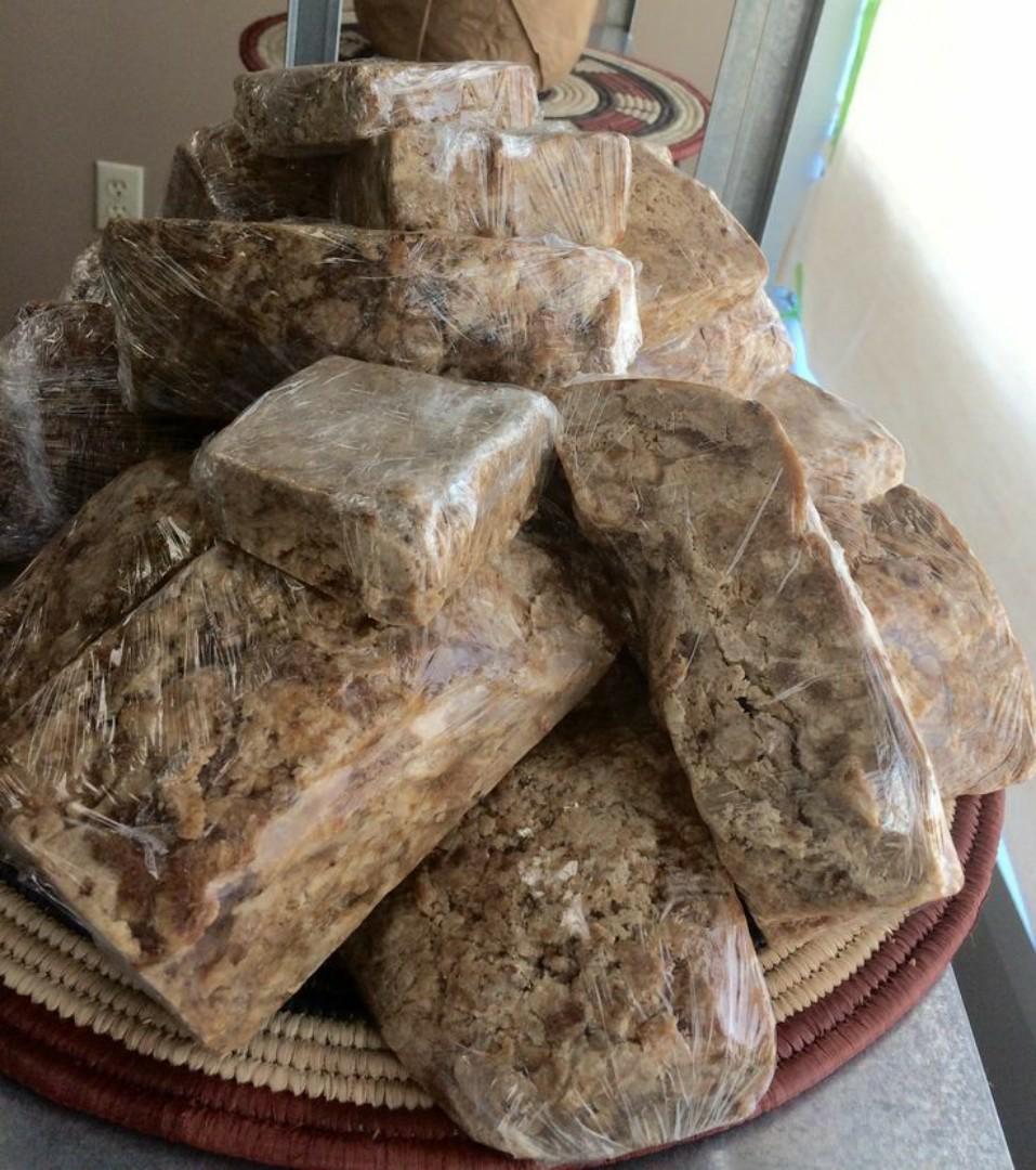 African black soap is a natural, organic soap traditionally made in West Africa from plant-based ingredients like palm oil, shea butter, and cocoa pod ash. It's known for its deep cleansing and exfoli