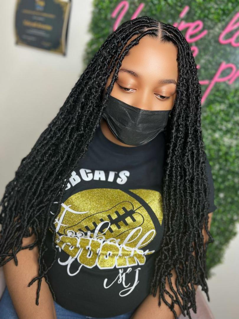 Sasha baddie locs handmade full head.often using artificial dreadlock extensions or natural human hair to add
