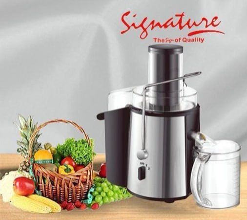 Signature Electric Juice Extractor / Juicer Machine For Fruit & Vegetables