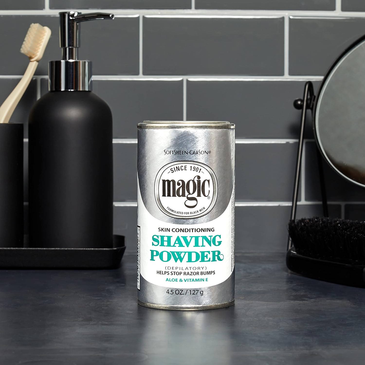 Magic Skin Conditioning Shaving Powder Platinum with aloe and vitamin E