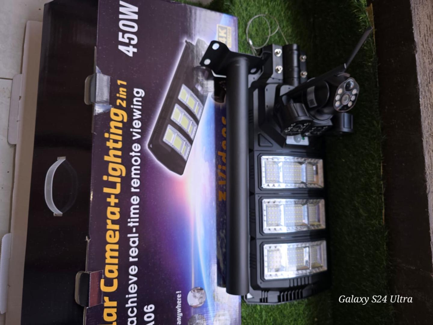 2 in 1 AI 4 cctv Camera Solar Camera +Street Lighting,waterproof,inbuid solar battery,cloud storage,memory card slot,motion detection,wifi/4G enabled,night vision full color.
