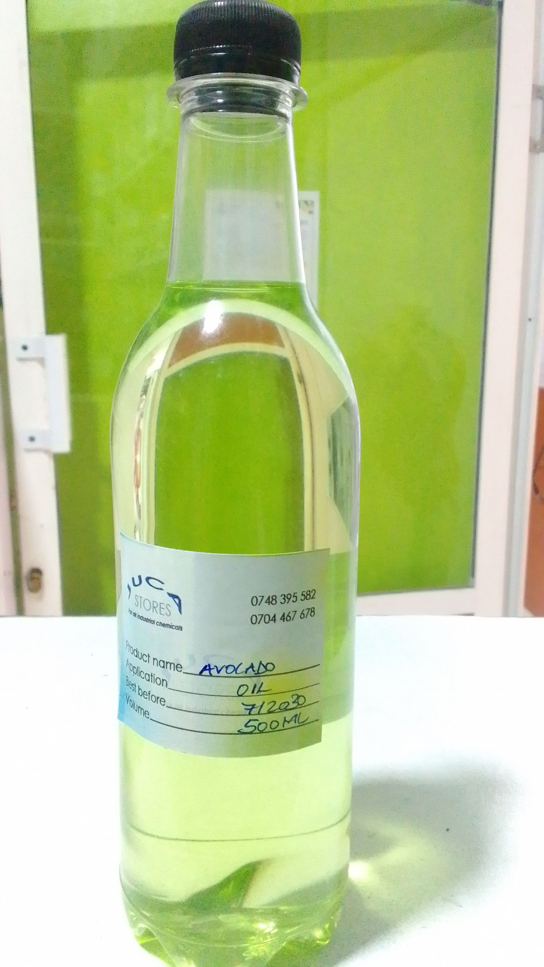 Avocado oil cold pressed