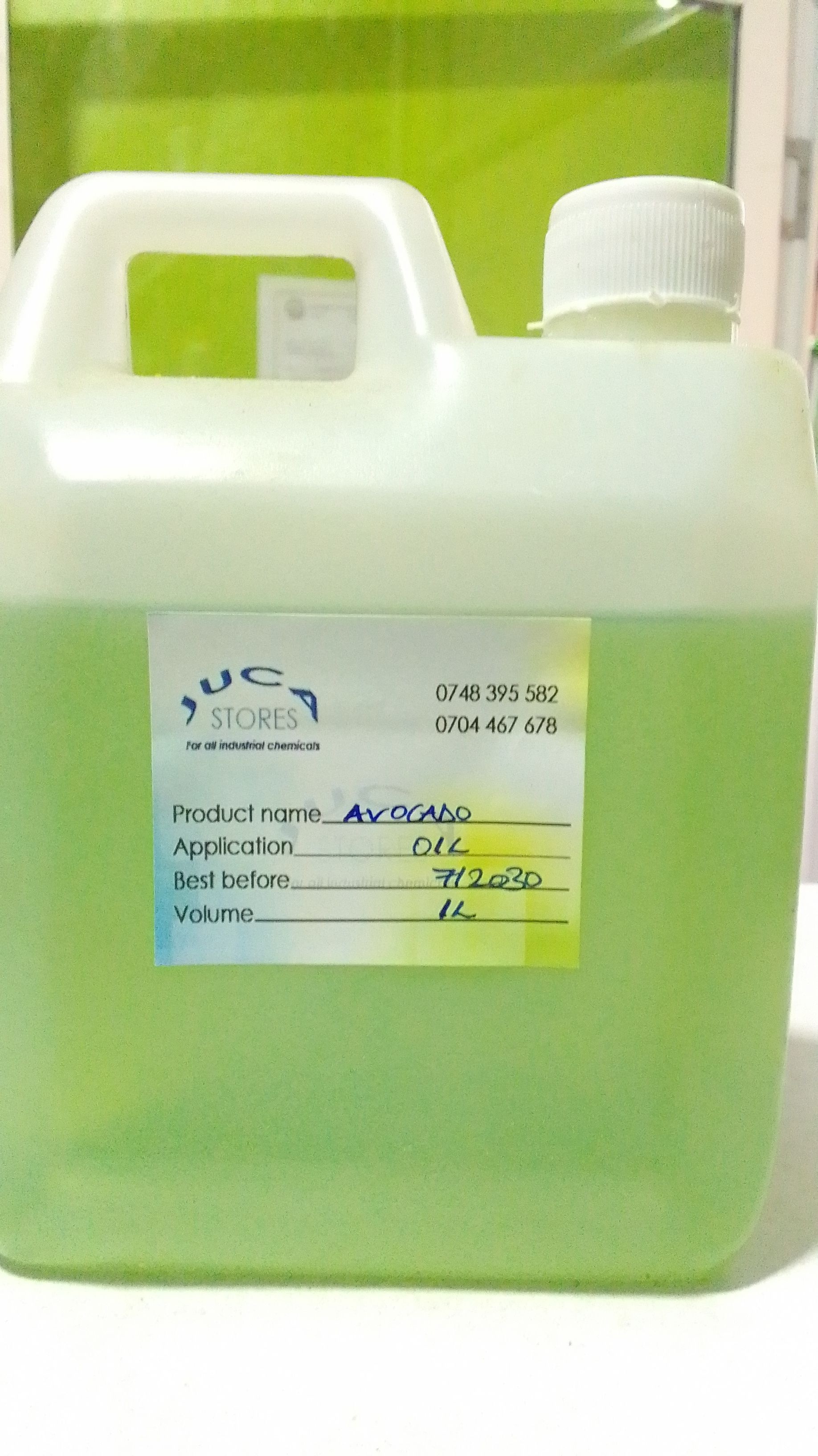 Avocado oil cold pressed