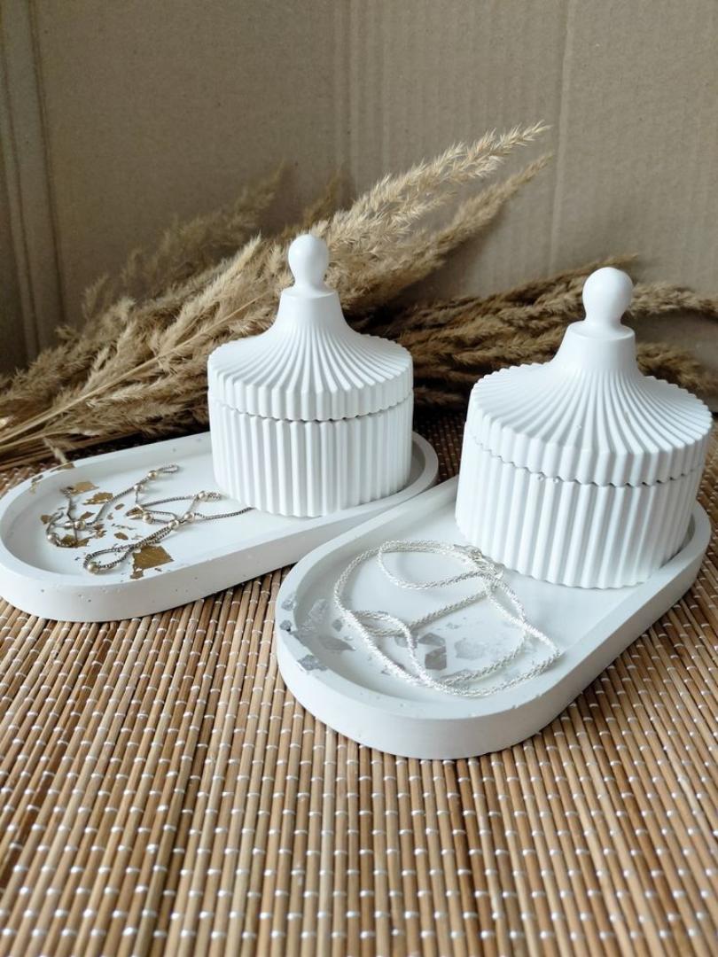 3pcs -dish +lid + display tray -Home decor as shown for bedroom decoration display  jewellery holders with a luxury touch to your interior design.