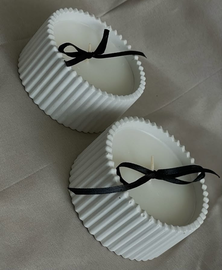 GKC Aromatherapy Scented|scentless  Candles + REUSABLE  DISH Natural Lasting Fragrance, SmokelesS-Click to view scent- Many dish colors are available for random selections after order.