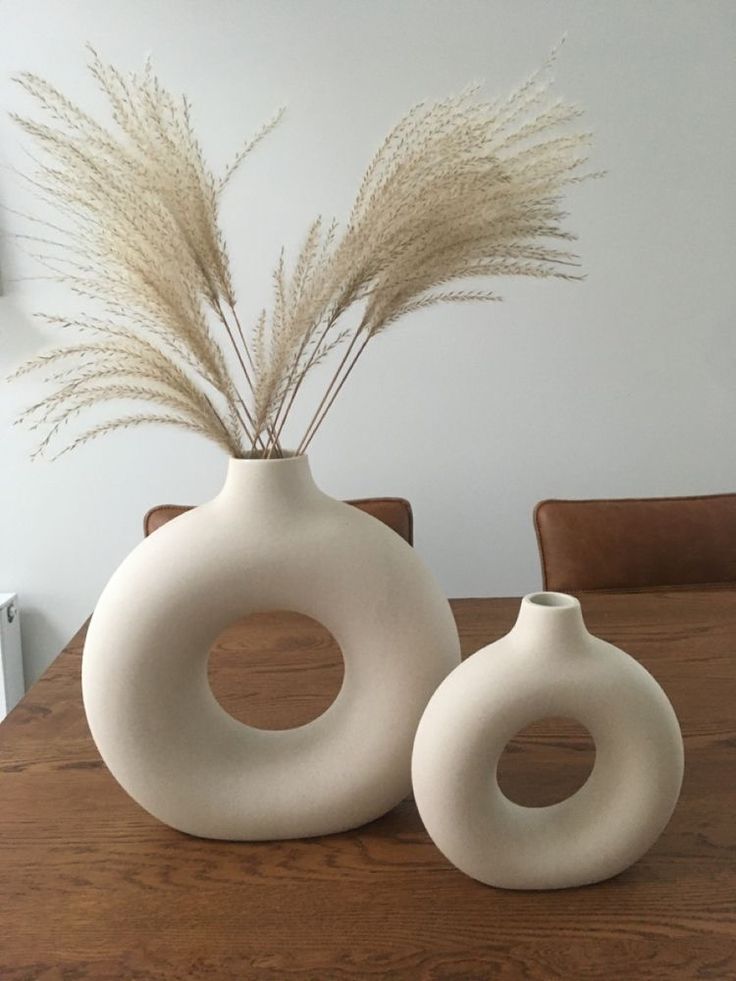 END YEAR SALE !! PCS LARGE +SMALL DONUT FLOWER VASE FOR YOUR HOME BNB UNIT AND DECORATIONS IMPROVE YO INTERIOR DESIGN WITH THESEVASES- HOME VASES,FLOWER VASES.