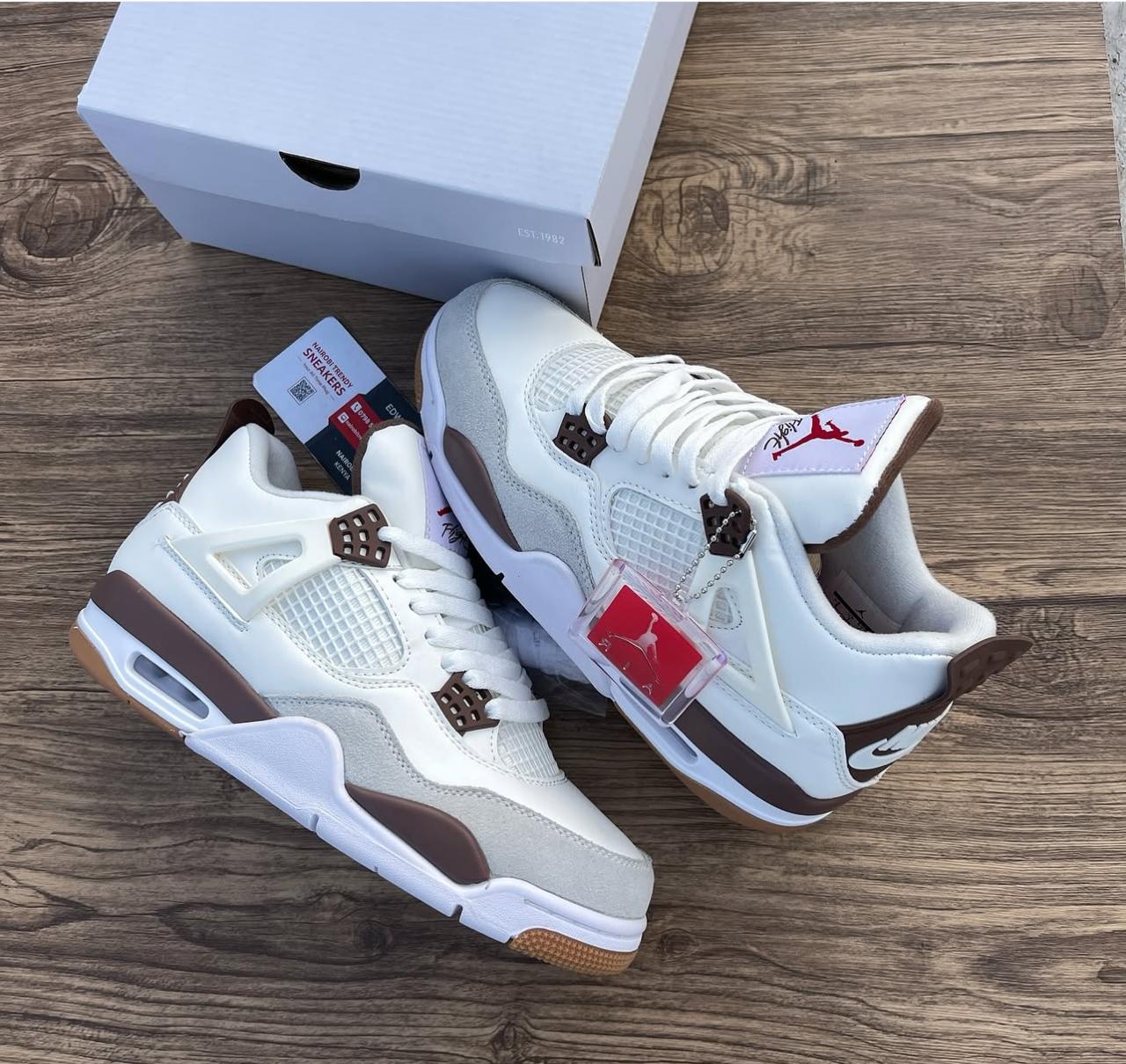 OFFER!!!OFFER!!! Original Air Jordan 4 SB "Mocha"  Breathable Sneakers Authentic & Best Quality Men's J4 Shoes