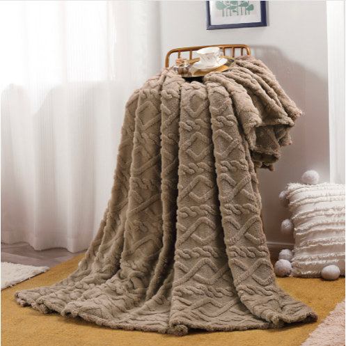 Modern minimalist ins tower skin velvet blanket solid color single-layer spring/summer style blanket lightweight air conditioning blanket cover blanket