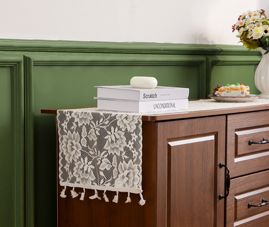 Lace table flag, French style light luxury high-end hollowed out dining cabinet tablecloth, decorative cloth long tablecloth