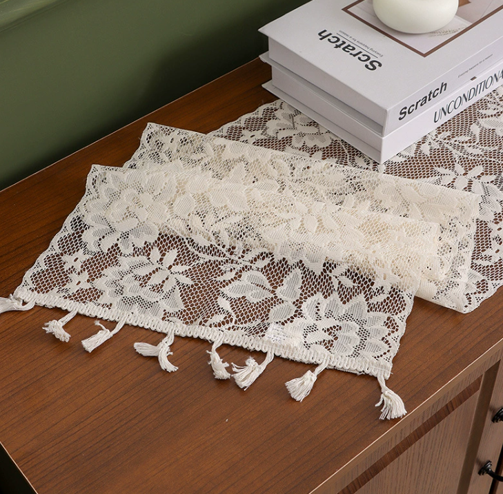 Lace table flag, French style light luxury high-end hollowed out dining cabinet tablecloth, decorative cloth long tablecloth
