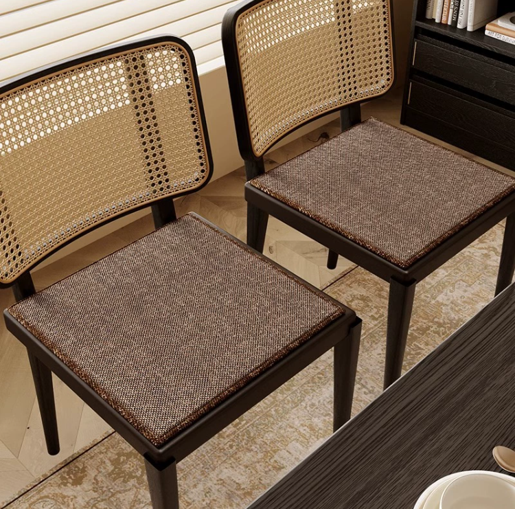 Ice silk  dining seat cushion, non slip seat cushion, breathable summer seat cushion, wooden cool seat cushion