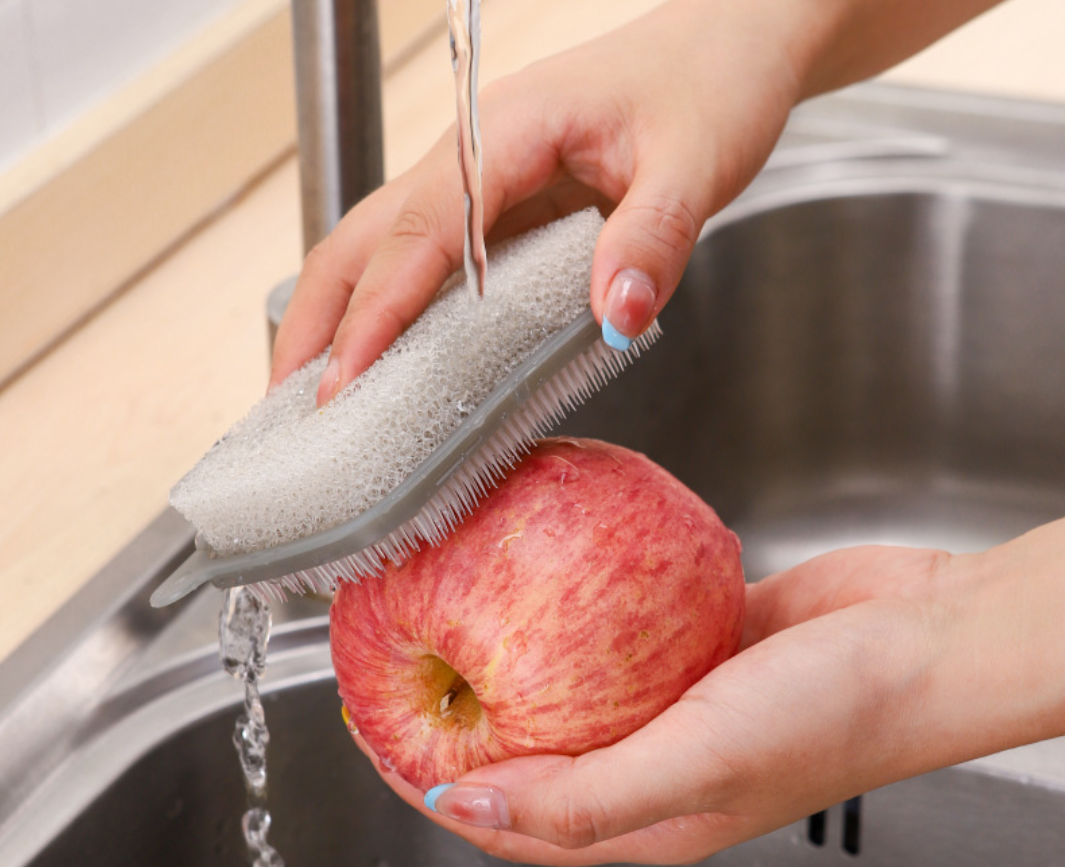 Fruit and vegetable brush, kitchen multifunctional bendable vegetable and fruit cleaning brush, household vegetable washing brush