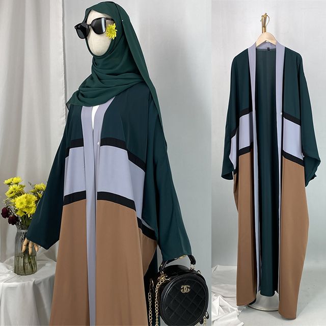 New Muslim fashion items are selling well, such as cardigans and long robes, elegant dresses for African women in Turkey, Dubai and Arab countries, and fresh and elegant Islamic long dresses