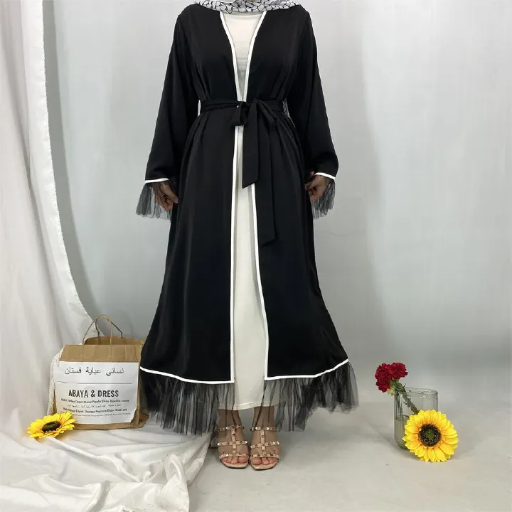 Muslim, Middle East, African, Arab, Tanzanian, elegant and refined women's wear, cardigan dress, Islamic women's fringed robe