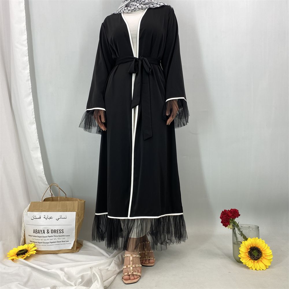 Muslim, Middle East, African, Arab, Tanzanian, elegant and refined women's wear, cardigan dress, Islamic women's fringed robe