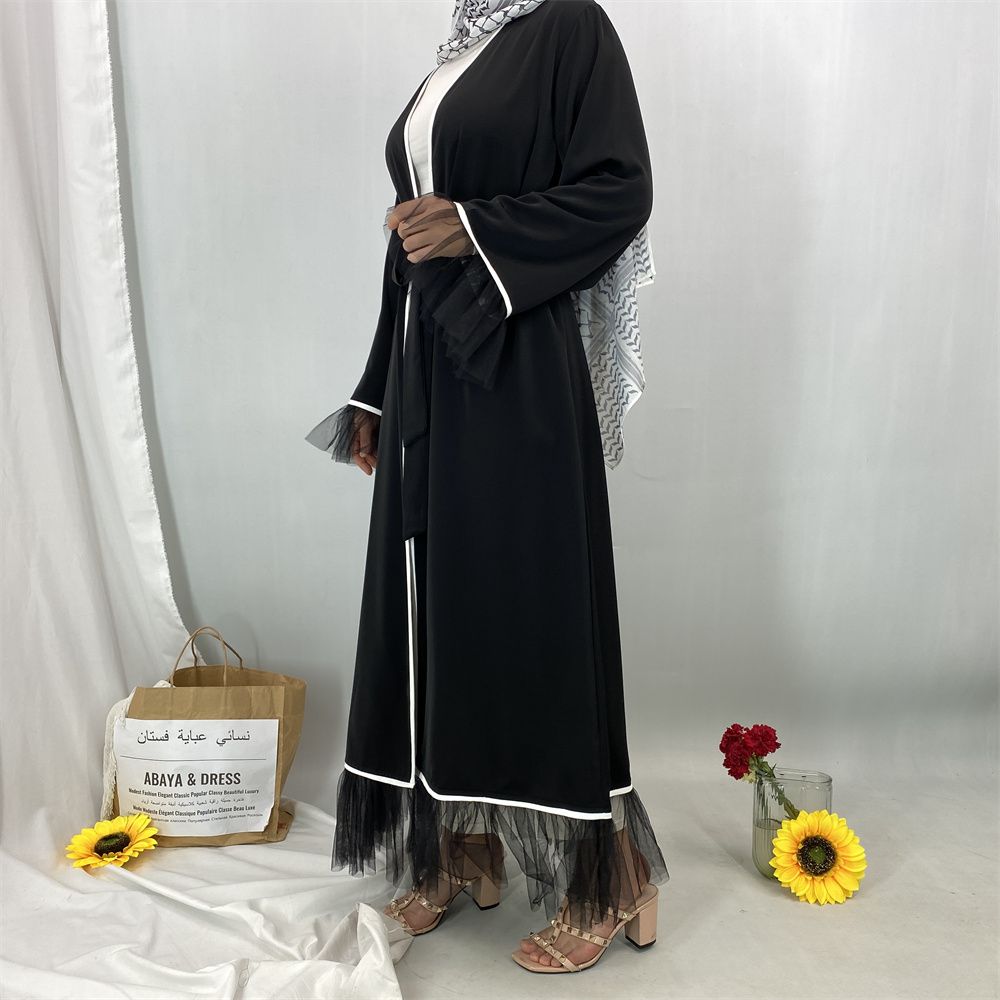 Muslim, Middle East, African, Arab, Tanzanian, elegant and refined women's wear, cardigan dress, Islamic women's fringed robe