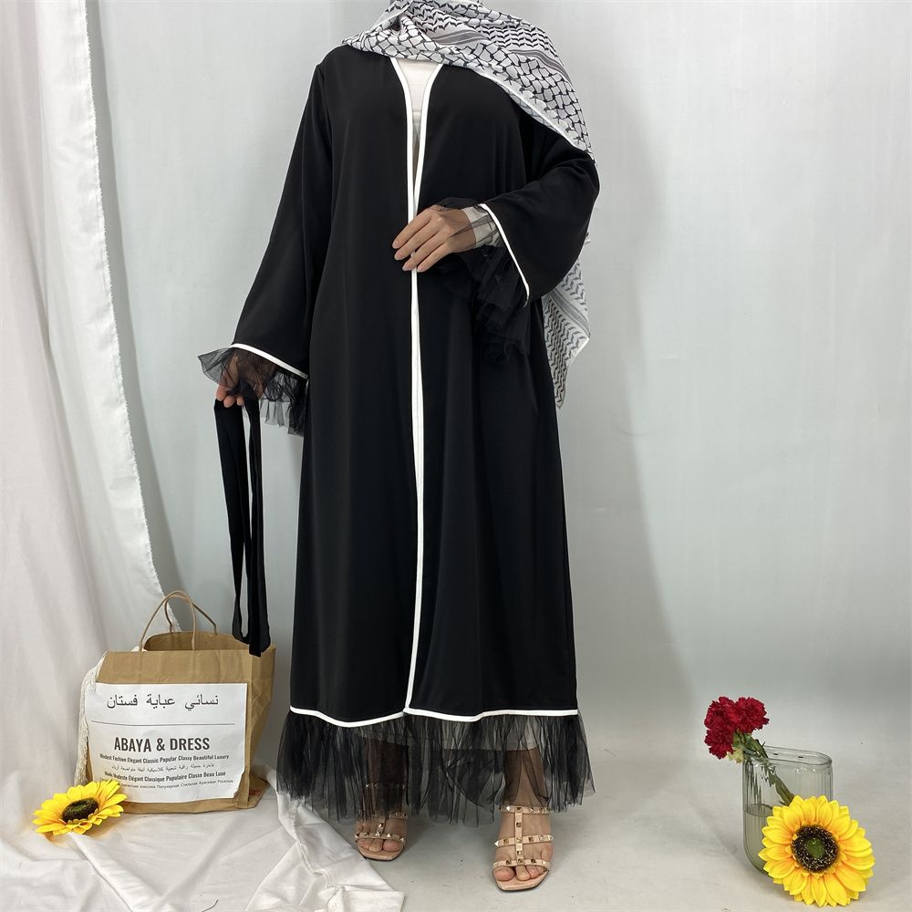 Muslim, Middle East, African, Arab, Tanzanian, elegant and refined women's wear, cardigan dress, Islamic women's fringed robe