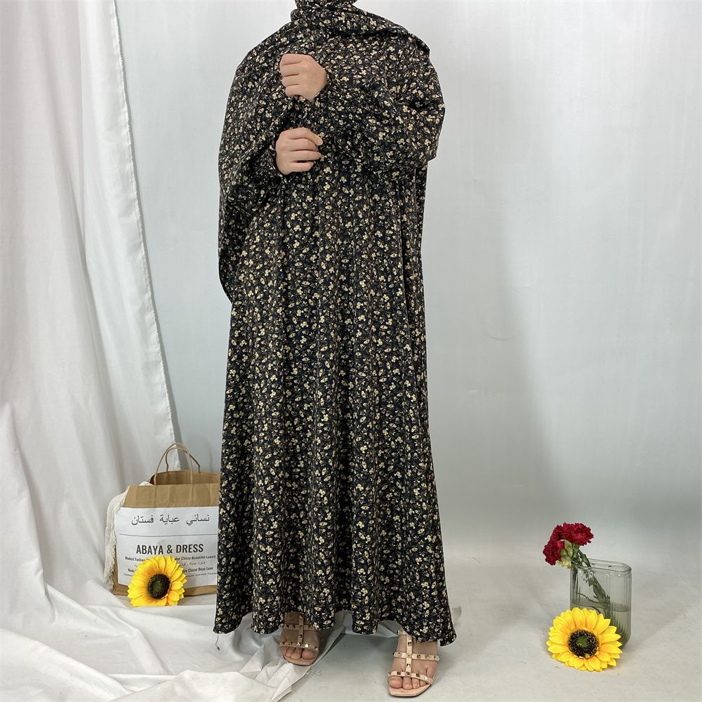 New floral dress for women's wear in Dubai, Arabia during Ramadan, dress with headscarf, popular women's wear in Turkey and Morocco