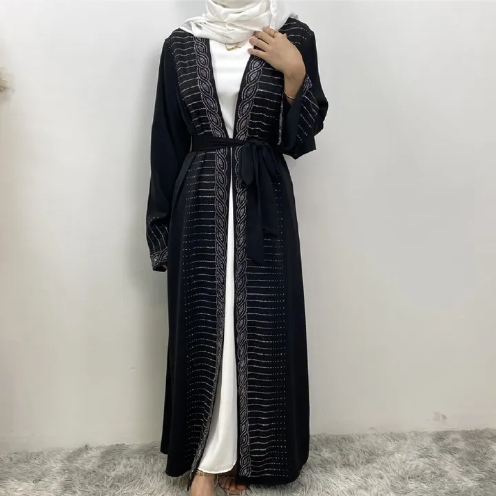 Fashionable Middle Eastern brick embodying abaya, European and American Muslim, Arab, Turkish, Dubai, slim-fitting cardigan dress with pockets
