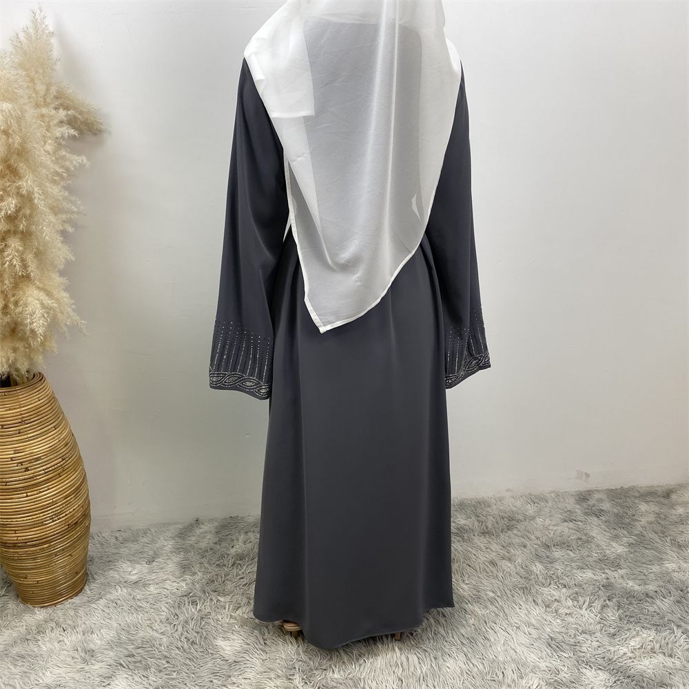 Fashionable Middle Eastern brick embodying abaya, European and American Muslim, Arab, Turkish, Dubai, slim-fitting cardigan dress with pockets