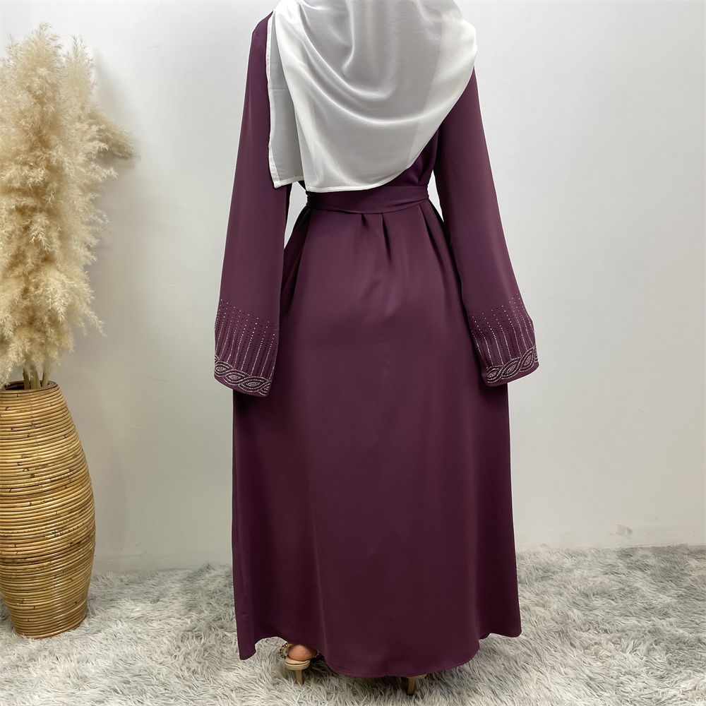 Fashionable Middle Eastern brick embodying abaya, European and American Muslim, Arab, Turkish, Dubai, slim-fitting cardigan dress with pockets