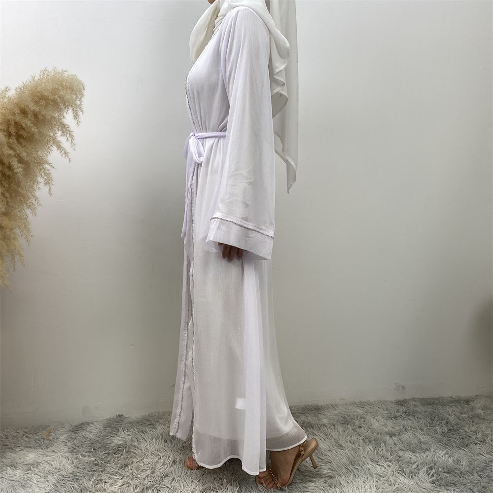 Fashionable Muslim, Dubai, Middle East abaya, elegant diamond-encrusted Islamic women's wear, lace-up mesh cardigan gown