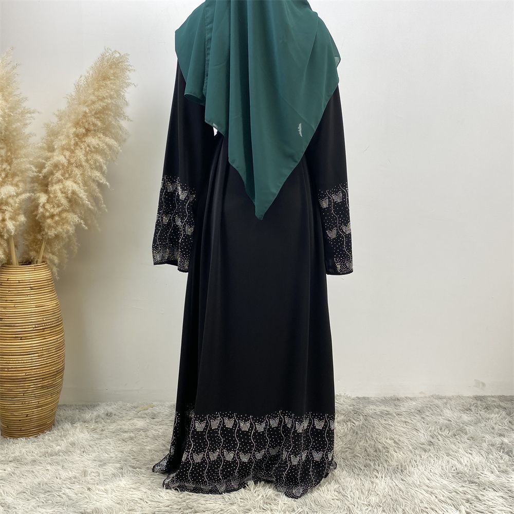 During Ramadan, Muslim Dubai, Turkish, Moroccan, Arab slimming, pocket cardigans, Islamic women's fashion, Middle Eastern ironed brick abaya are on sale