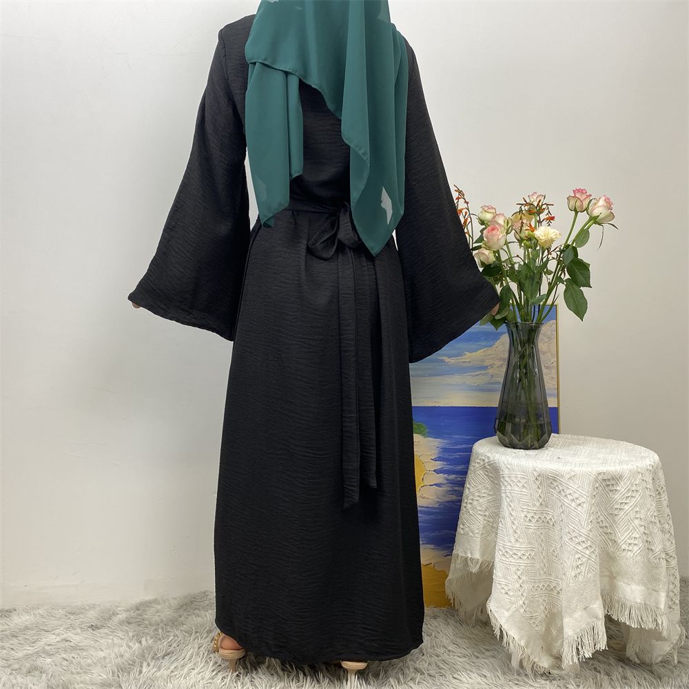 A Turkish plain color belt side pocket Muslim Islamic elegant robe dress from Dubai, Middle East