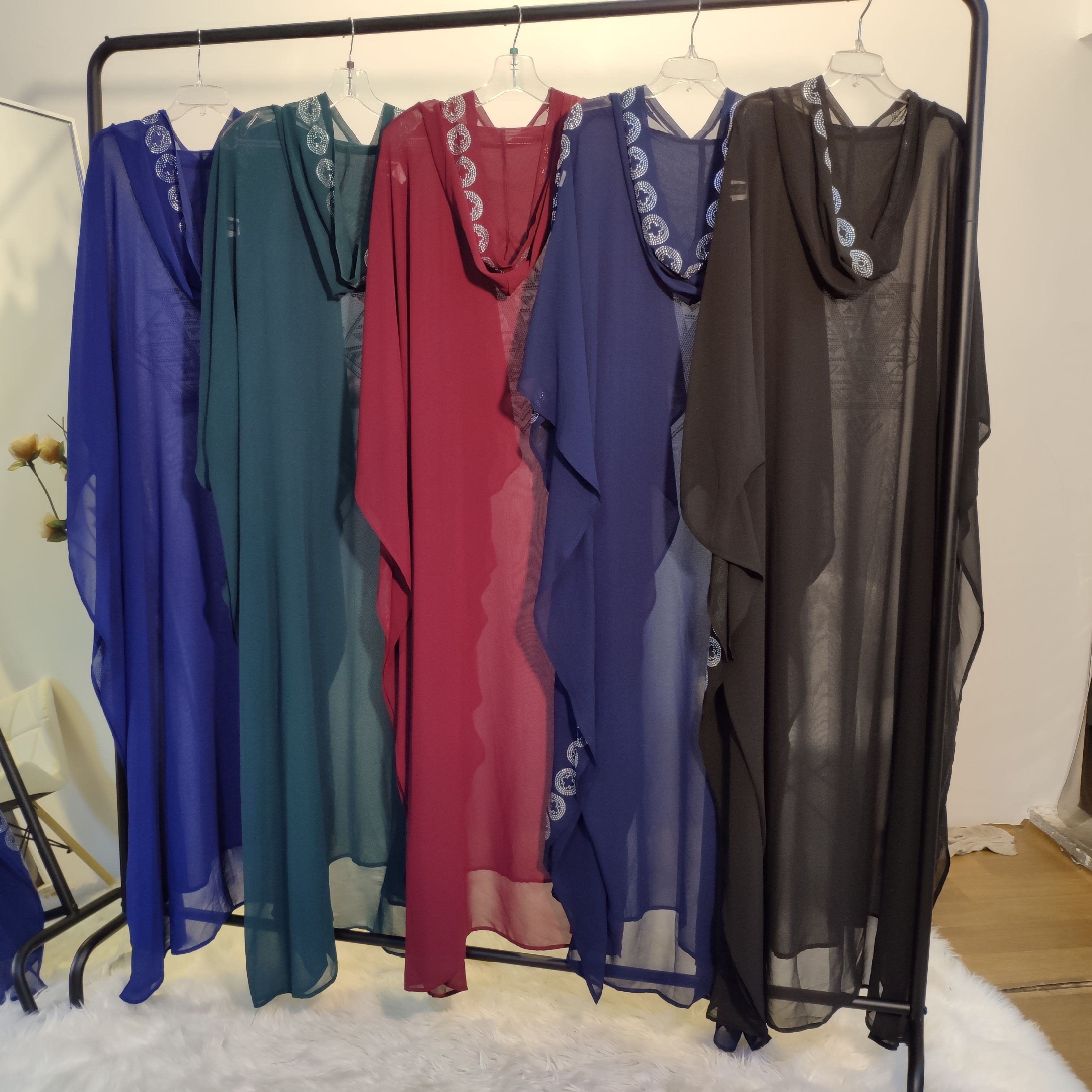 New fashion able Muslim gradient Arabian robe Dubai fashionable Muslim popular women's cardigan chiffon Luxurious rhinestone Muslim Dress