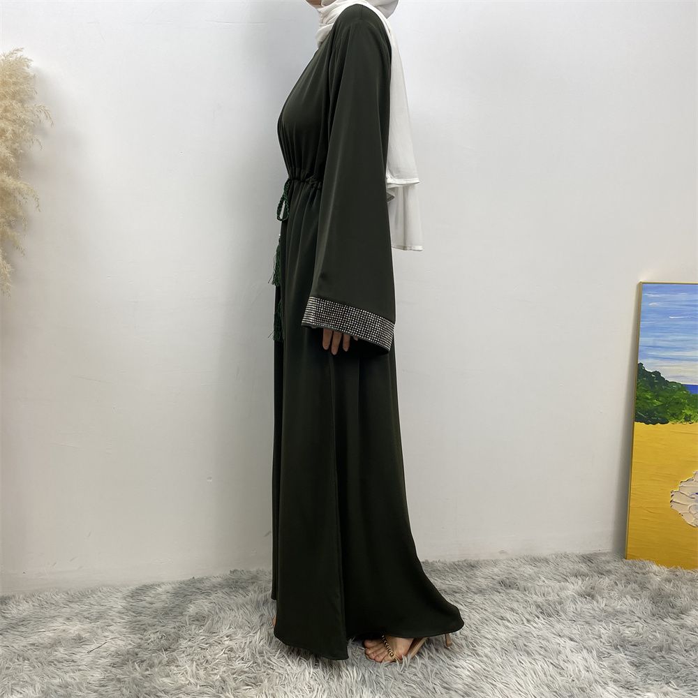 Middle Eastern Muslim fashion women's dress with diamond and patchwork lace-up, Islamic women's popular pocket robe
