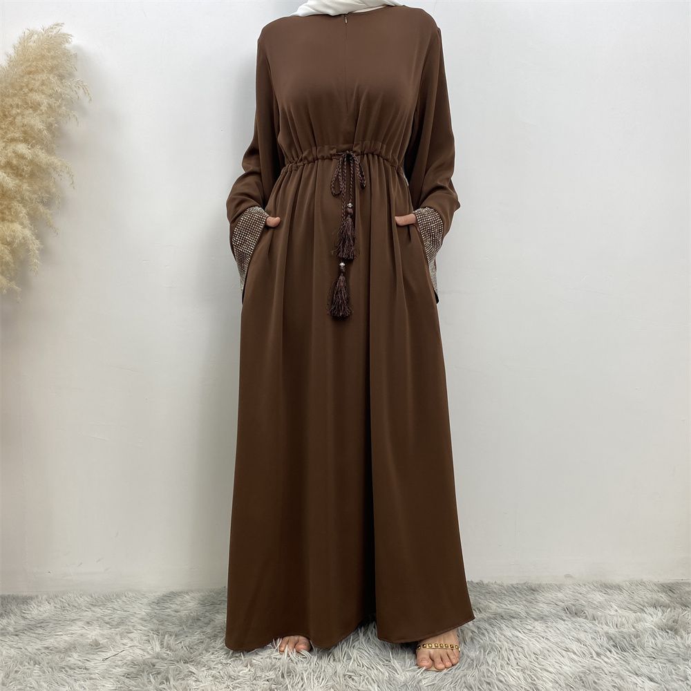 Middle Eastern Muslim fashion women's dress with diamond and patchwork lace-up, Islamic women's popular pocket robe